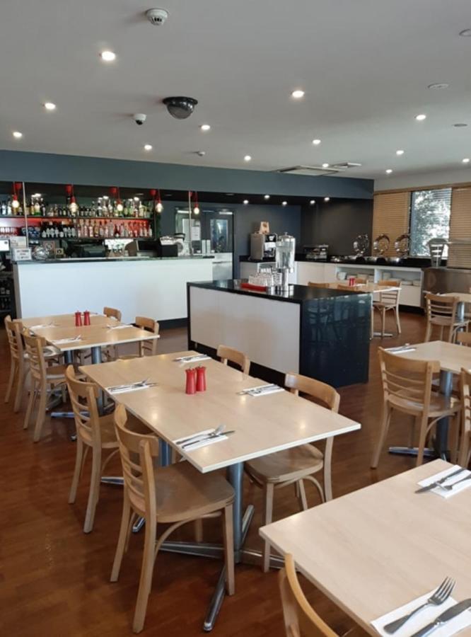 Ibis Thornleigh