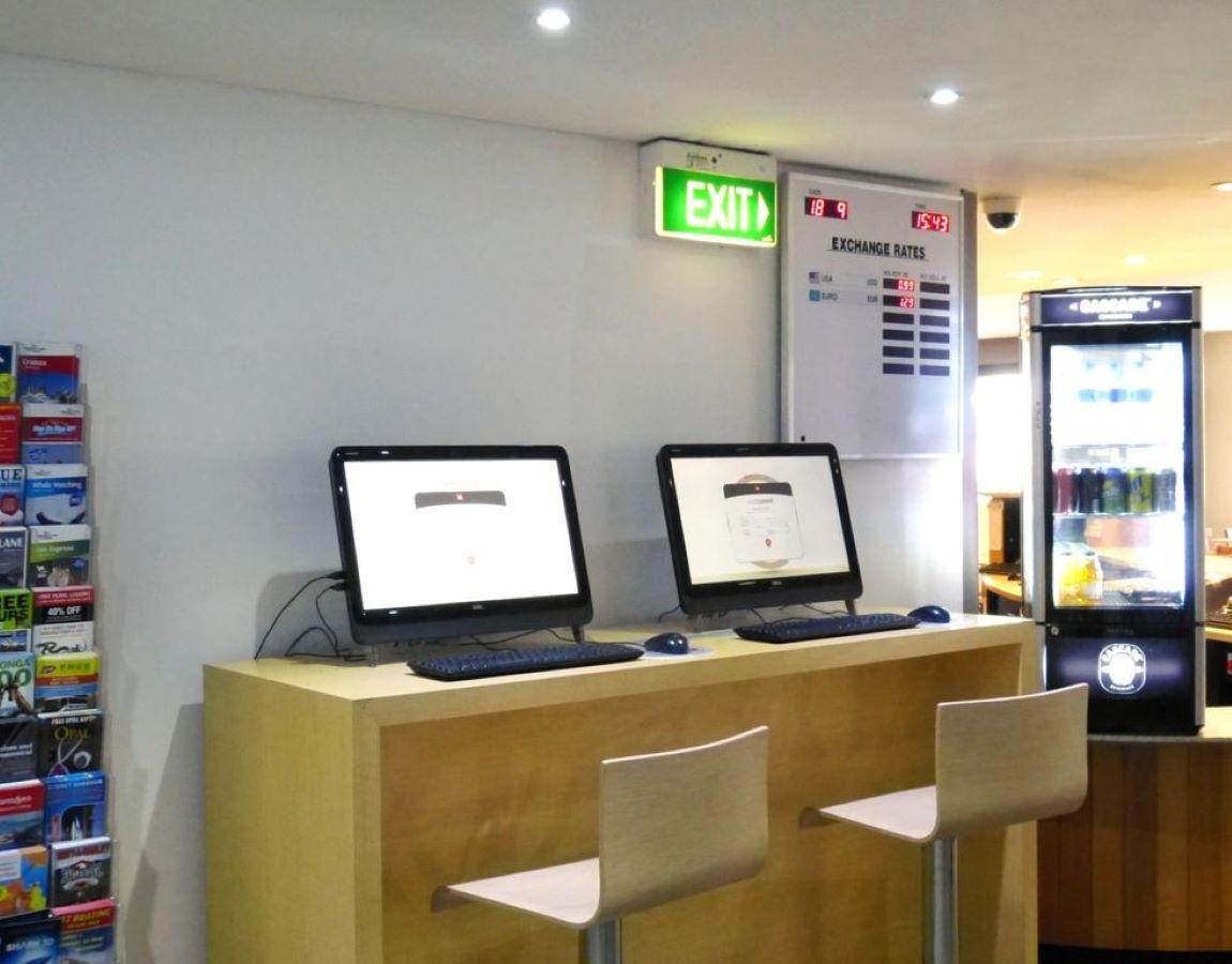 Ibis 4*