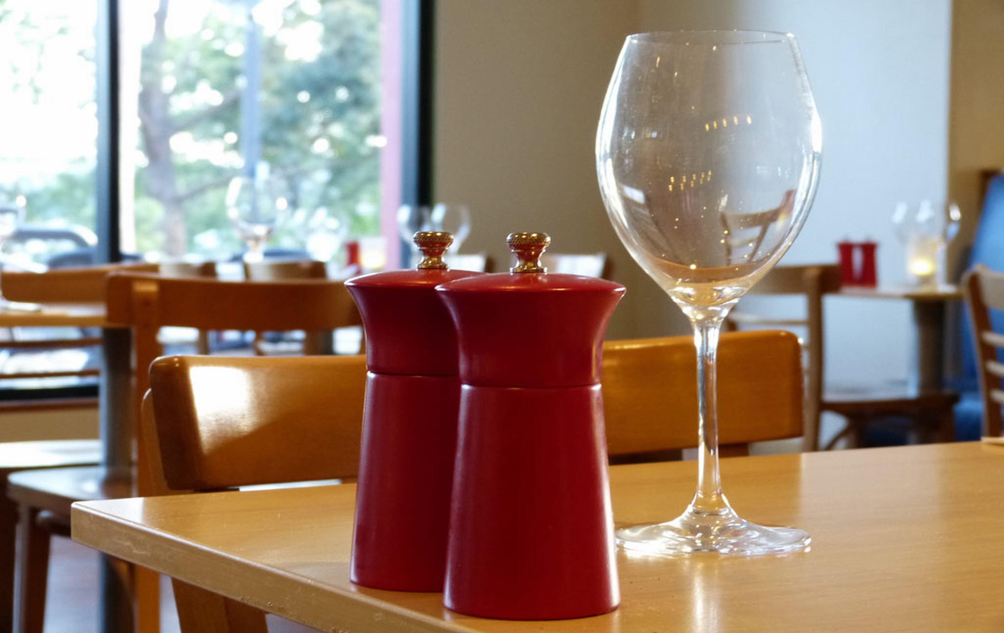 Ibis 4*